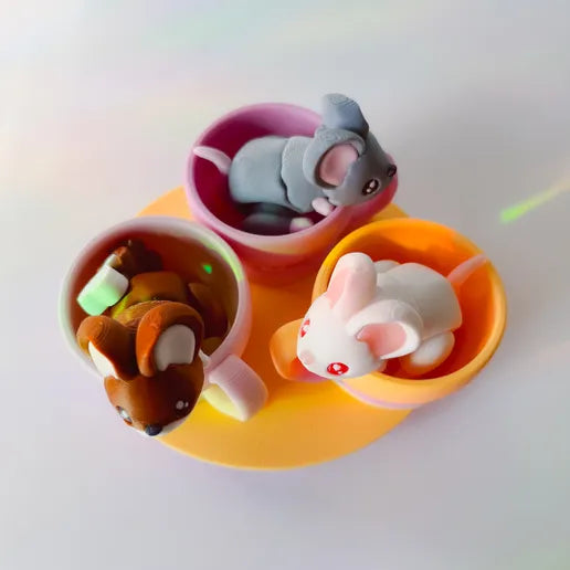 Mouse Flexi and  Purple Tea Set